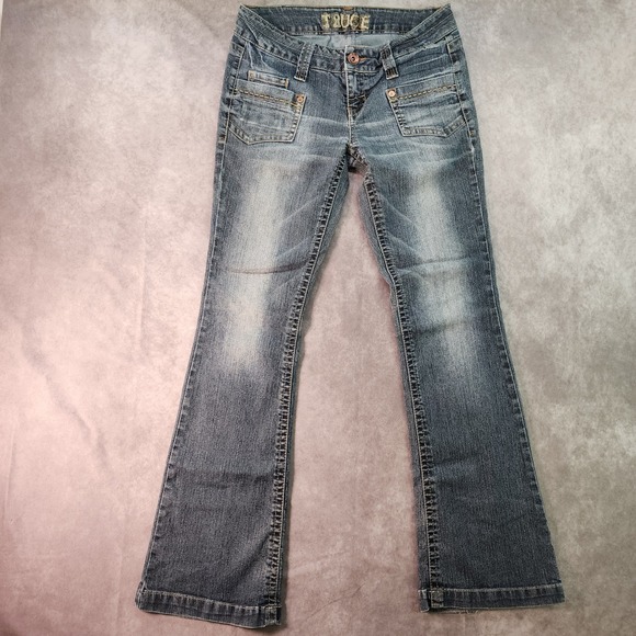 Truce Women's Jeans Size 9 Low Rise Flare Leg Denim Blue Embellished Pockets - Picture 1 of 7